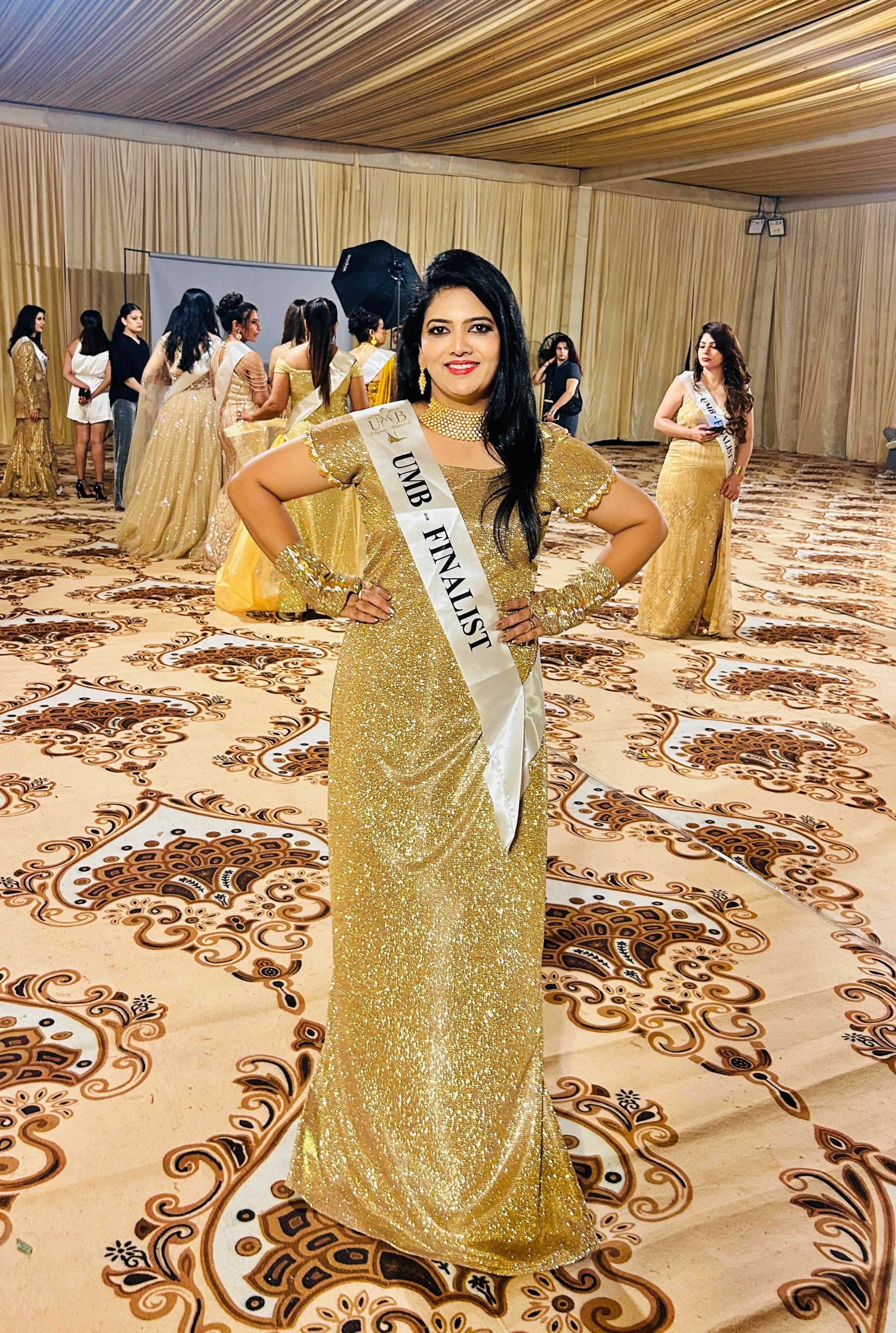 SOPHIA JAMES WON GOLDEN HEART AWARD  MISIS INDIA COMPETITION  SOPHIA JAMES IDUKKI  IDUKKI Mrs India