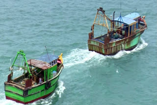 Sri Lankan Navy Apprehends 8 Indian Fishermen, Captures 2 Boats Off The Coast Of Ramanathapuram