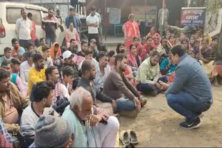 demonstration-for-arrest-of-murder-accused-in-sahibganj