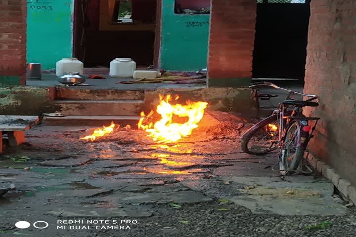 Gas cylinder ignited by fire