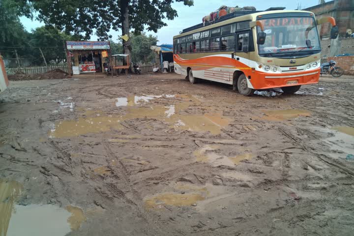 bad condition of roads in Janakpur of koriya