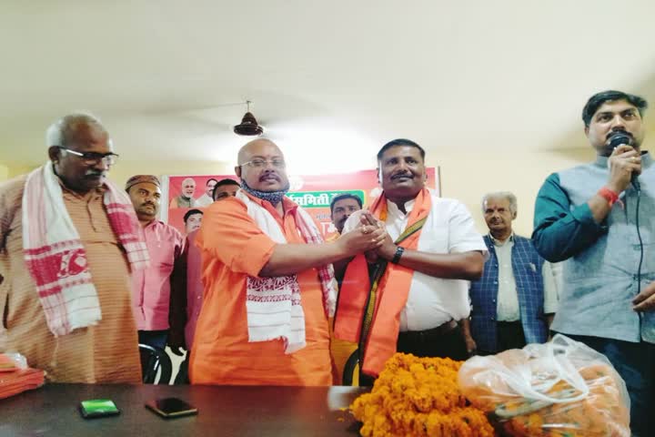 District Councilor Subhash Singh joined BJP in Gopalganj