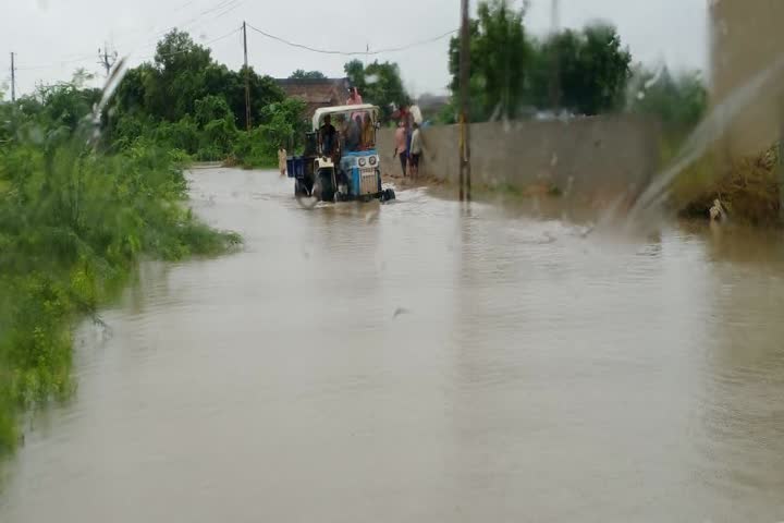 7 people stranded in Morbi due to heavy rains