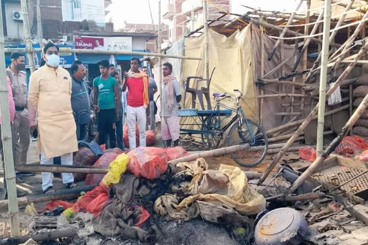 MP Ramkripal Yadav met the aggrieved shopkeepers in patna