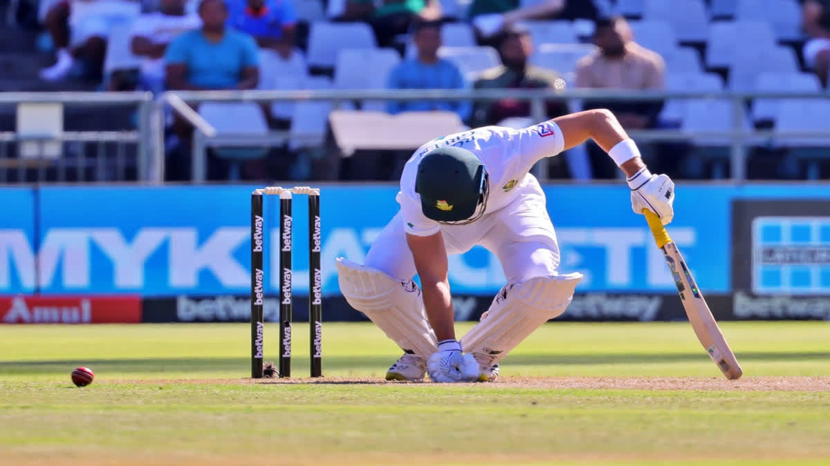 The ICC have rated the Newlands Cricket Ground's pitch as the 'unsatisfactory' after the second test between India and South Africa concluded inside two days, turning out to be the shortest test match history ever in cricket history.