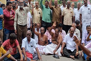 transport-trade-unions-take-off-their-shirts-to-protest-in-coimbatore