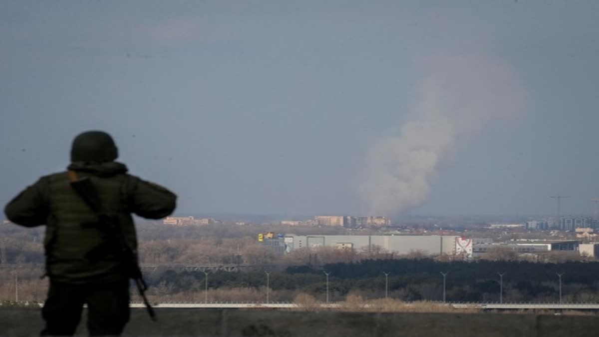 RUSSIAN BOMB ATTACK IN UKRAINE  RUSSIA UKRAINE WAR  യുക്രെയ്‌നിൽ ബോംബാക്രമണം  PRESIDENT VOLODYMYR ZELENSKYY