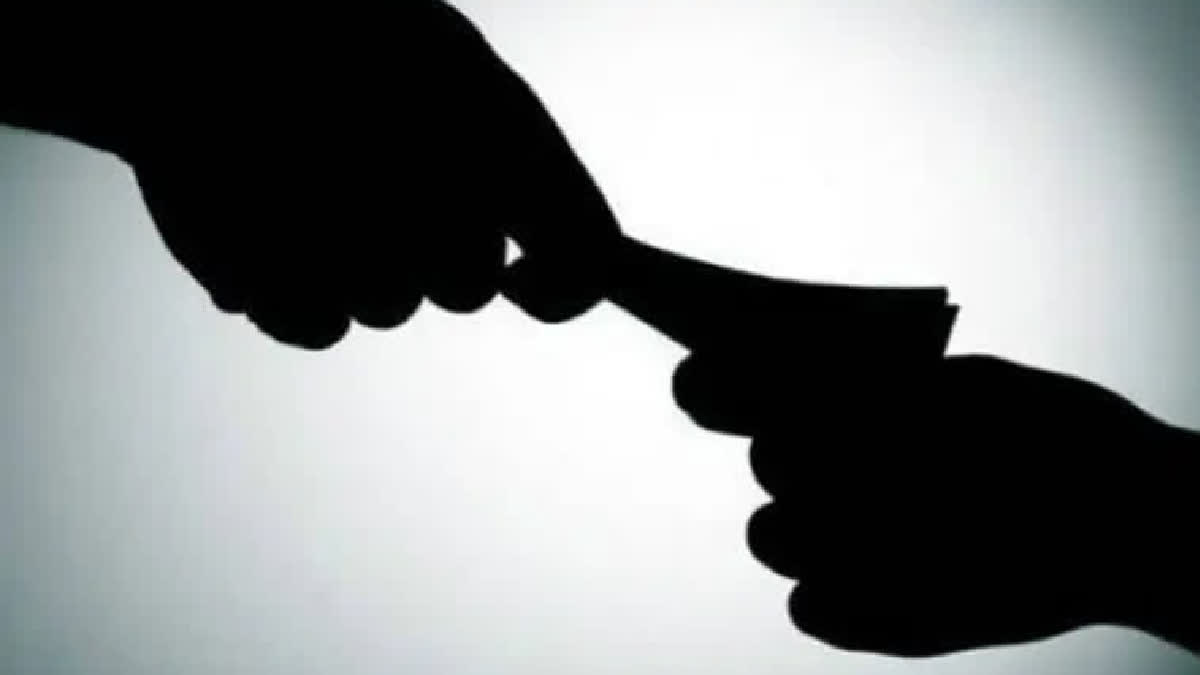 900 Govt Employees In Jammu And Kashmir Found Involved In Malpractices, Corruption