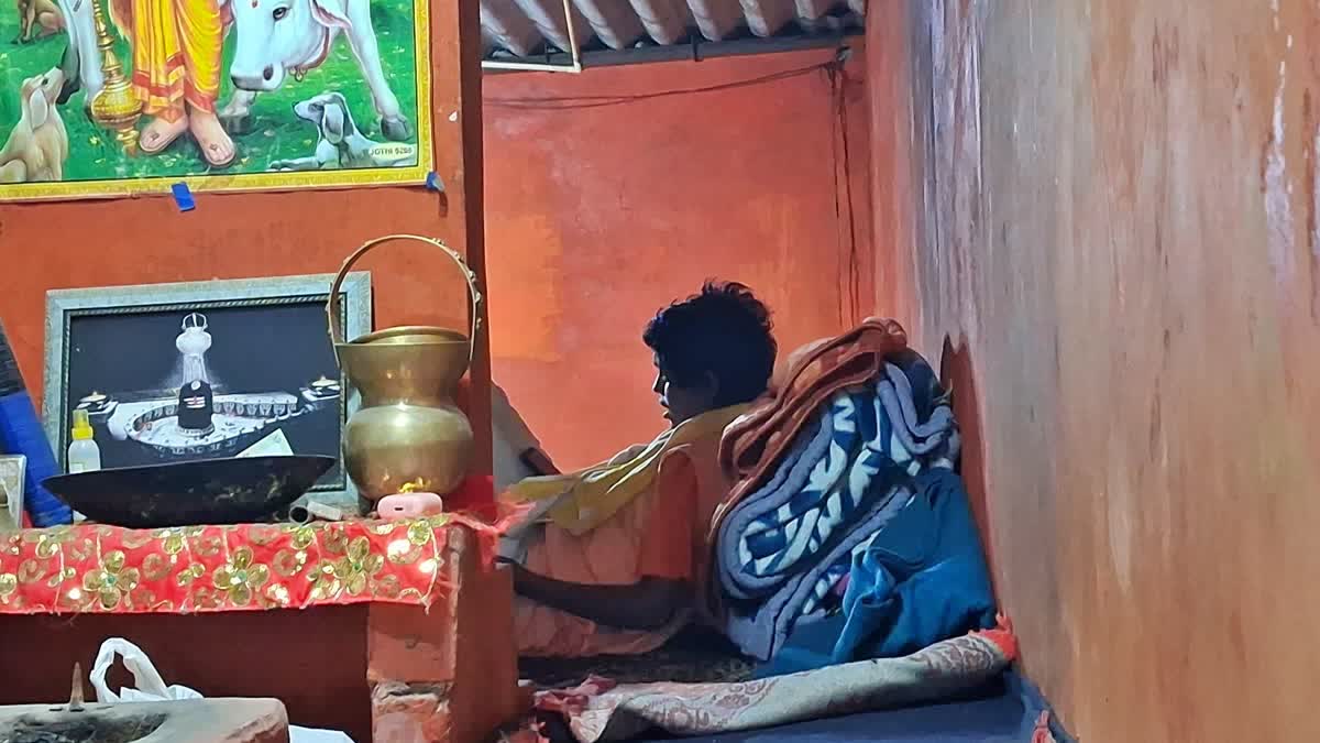 Abandoned by parents girl living with Naga sadhus for 18 years dreams to become IAS gangasagar mela