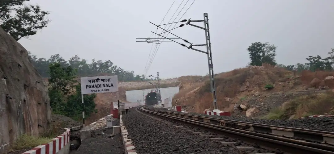 OVERPASS BUILT ON TRACK RAISEN