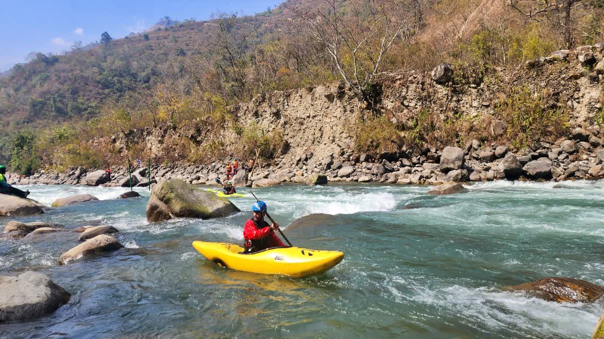 শুকুৰবাৰে সামৰণি পৰিব আন্তঃৰাষ্ট্ৰীয় কয়াকিং চেম্পিয়নশ্বিপৰ