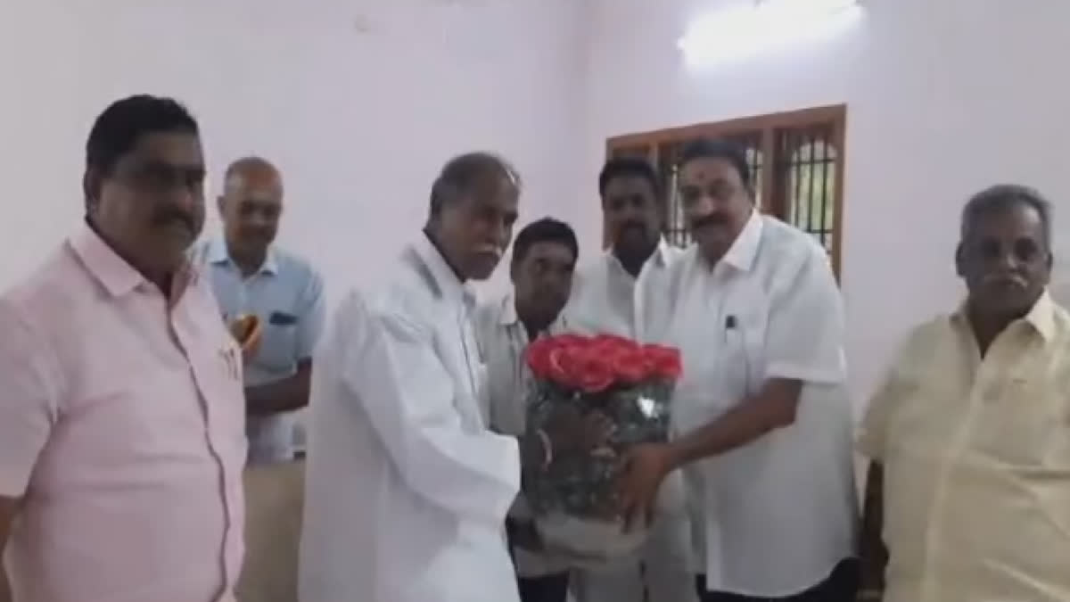 Nirmal Kumar Surana meets with Puducherry CM Rangaswamy