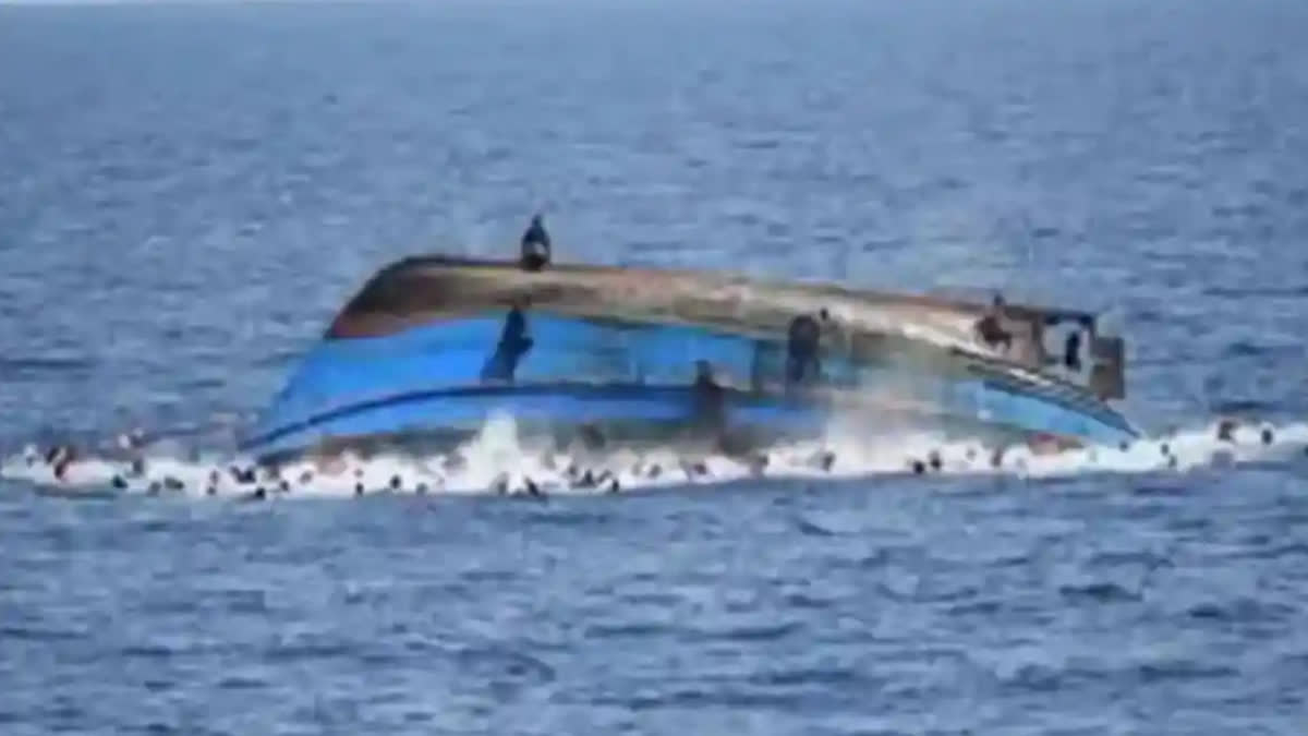 boat capsizes in rupnarayan river