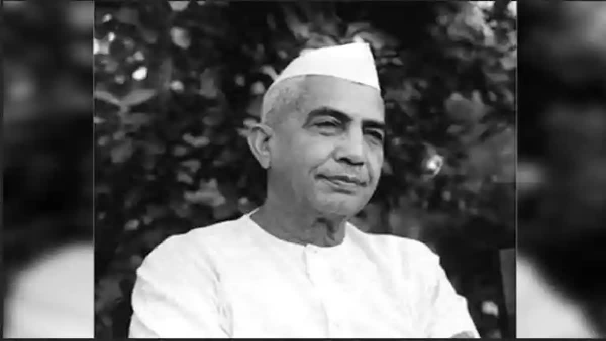 Bharat Ratna To Former Pm Chaudhary Charan Singh