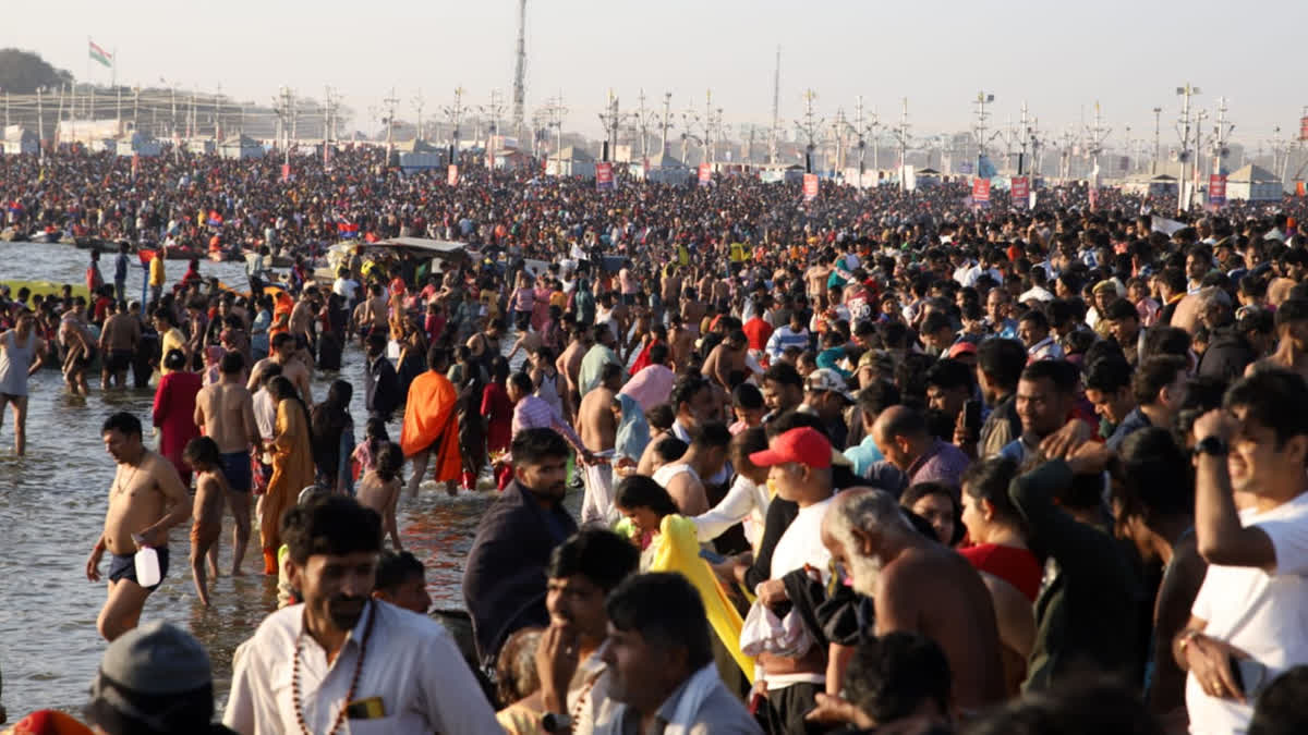 Traffic jams stretching upto 20 km has emerged as a major cause of concern for Mahakumbh organisers