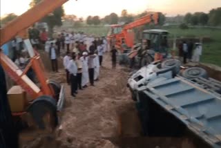 Child, 3 women killed as dumper truck falls on labourers in Gujarat