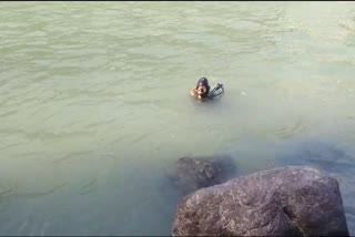 STUDENT DIES AFTER DROWNING GANGA