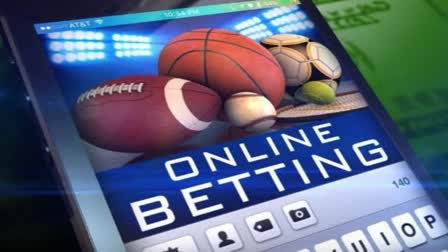 MAN SUICIDE DUE TO ONLINE BETTINGS