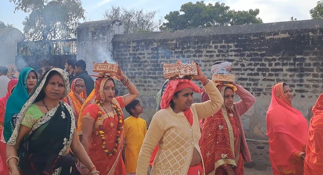 Surajgarh Flag Is Hoisted On Khatu Shyamji Temple In Jhunjhunu For 150 Years