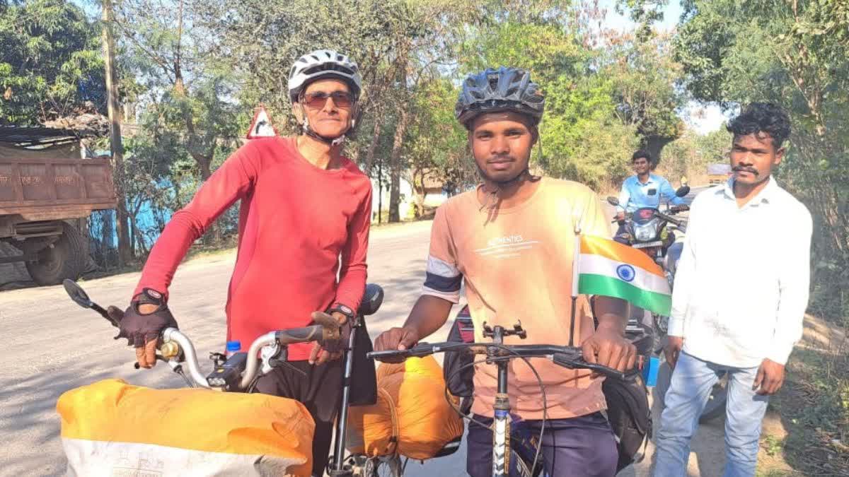 travel to india by bicycle