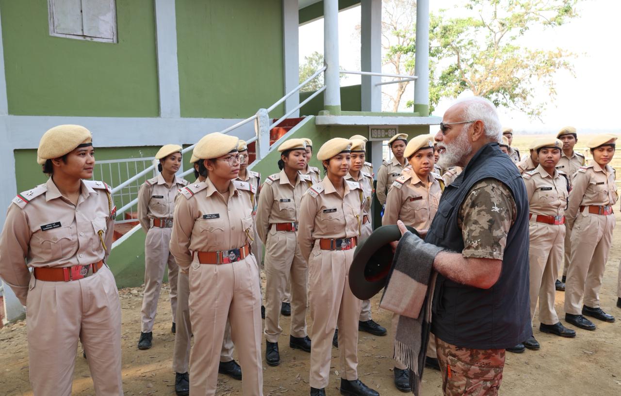 PM Modi at Kaziranga National Park  കാസിരംഗ ദേശീയോദ്യാനം അസം  Elephant Ride Of PM  പ്രധാനമന്ത്രിയുടെ ആന സഫാരി