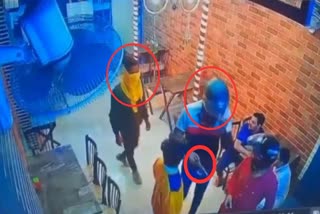 Robbery in Restaurant in Ghaziabad