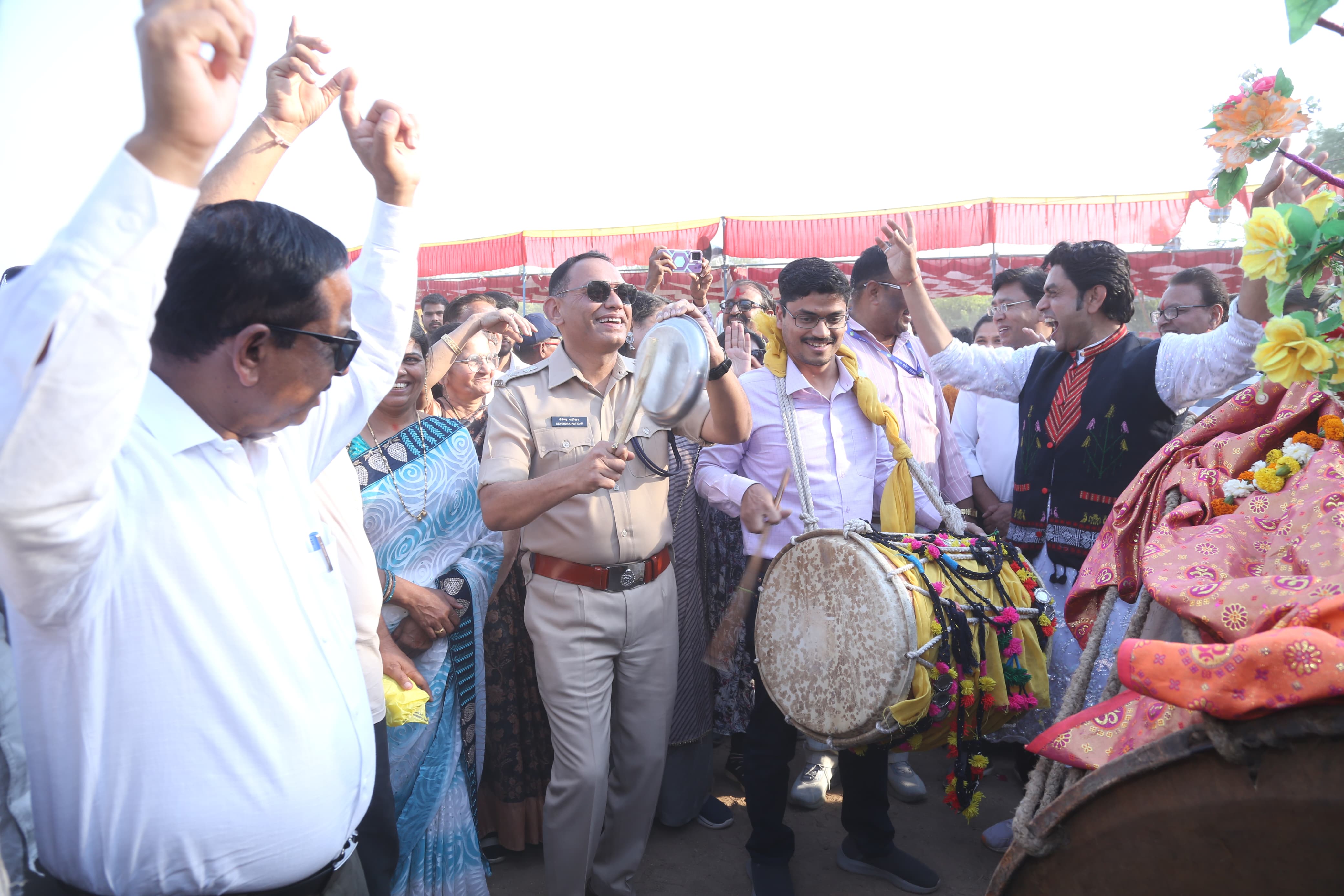 Collector and SP played mandal