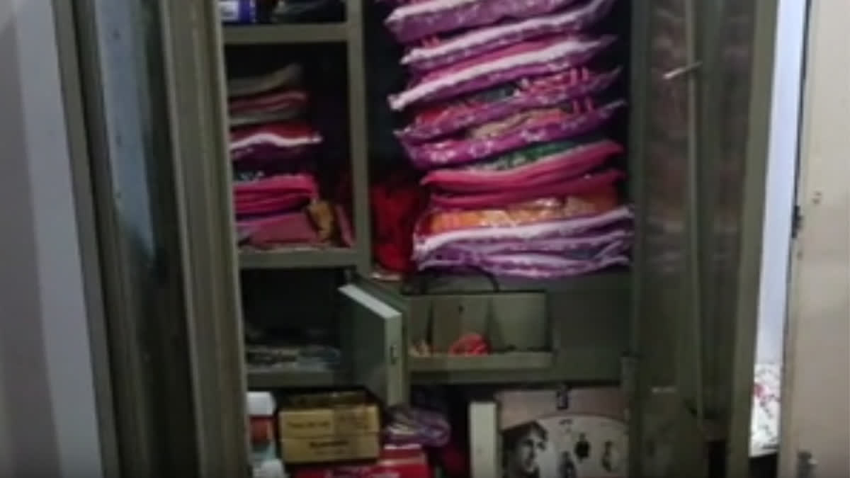 Wardrobe broken by thieves in deserted house in Alwar