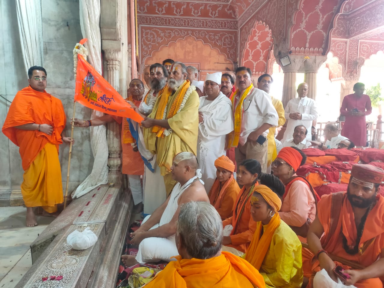 Gaj puja took place in the adorable Govind Devji temple of Jaipur