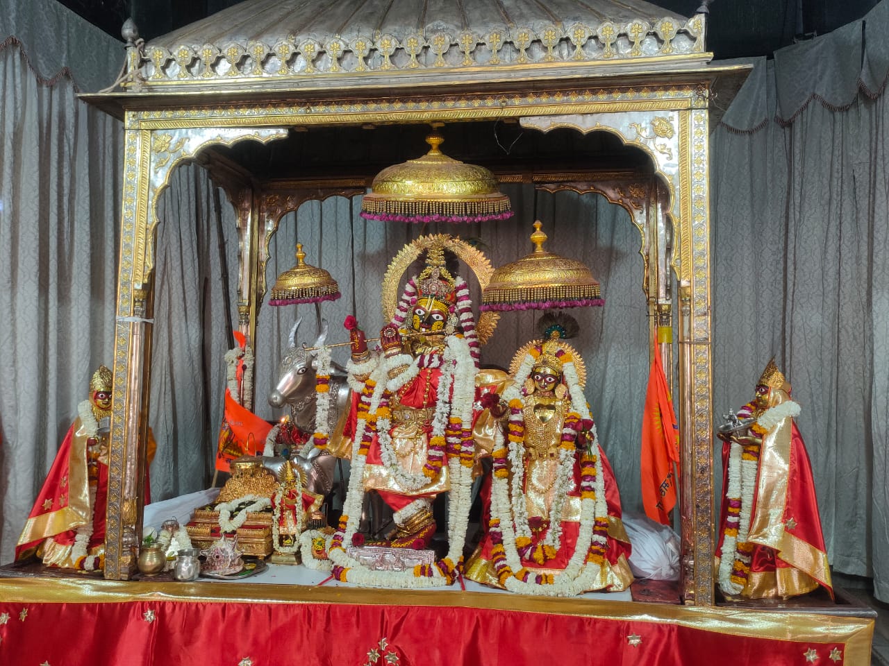 Gaj puja took place in the adorable Govind Devji temple of Jaipur