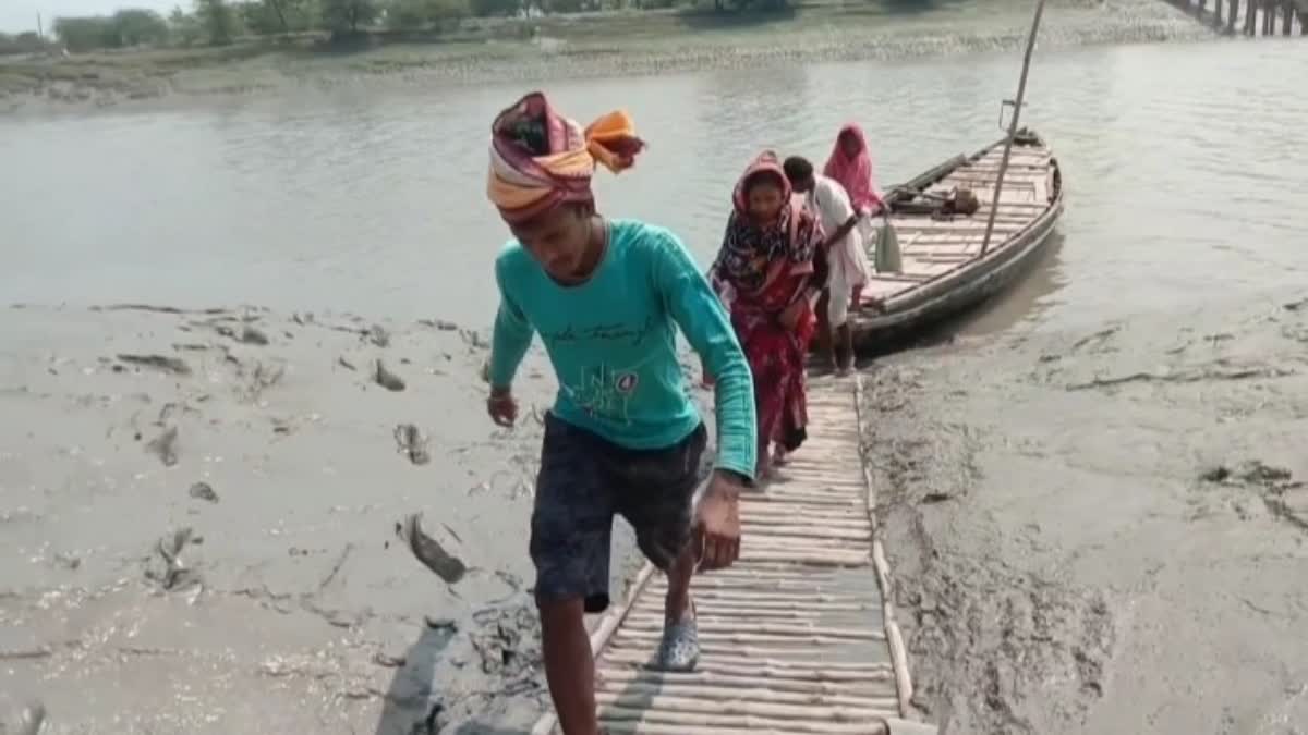 Hingalganj ferry ghat