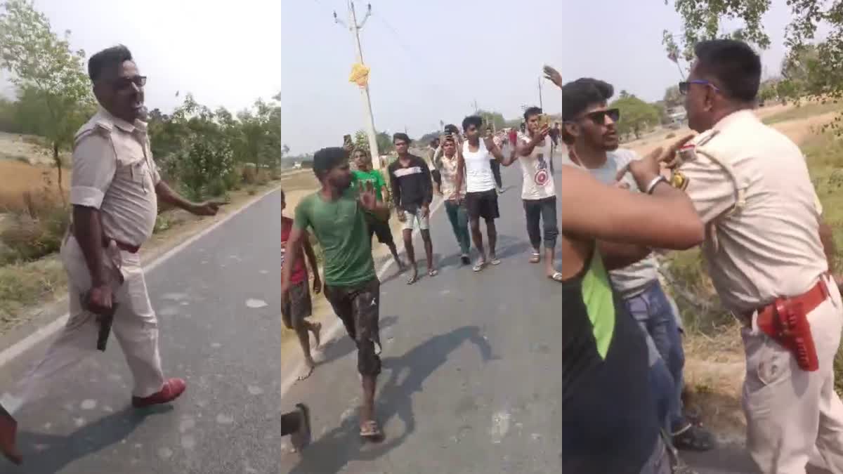 STONE PELTING ON POLICE IN CHAPRA
