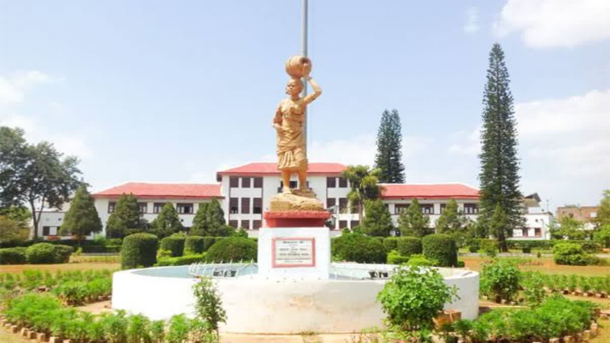 THREETEACHER SUSPENDED IN LATEHAR