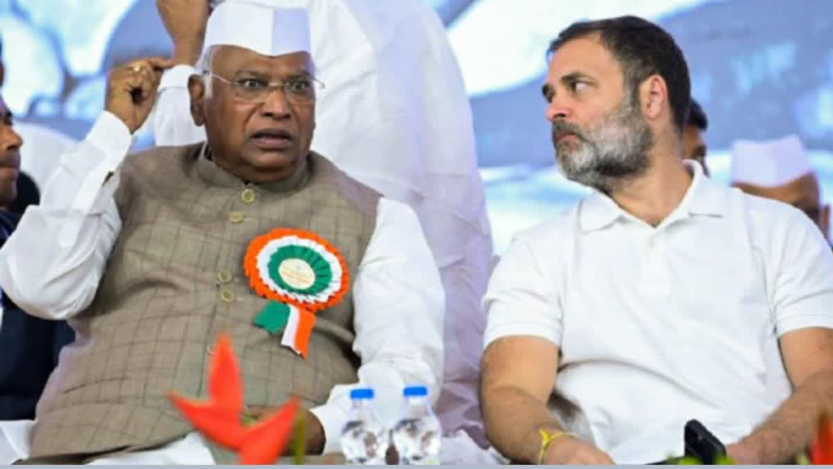 Mallikarjun Kharge and Rahul Gandhi
