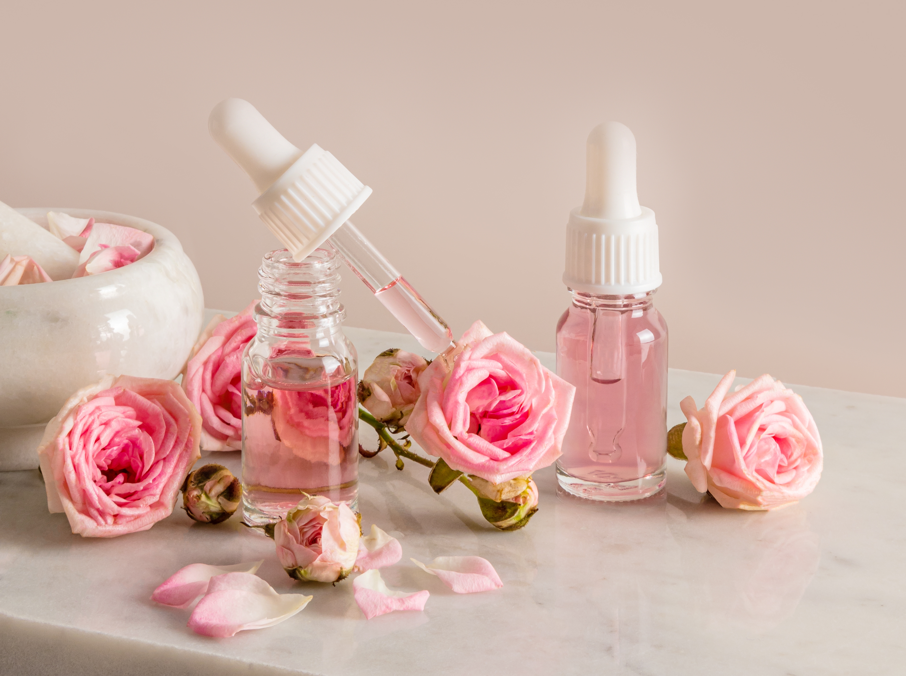 ROSE FACE TONER FOR GLOWING SKIN HOW TO MAKE ROSE WATER TONER BENEFITS OF ROSE WATER TONER SKIN CARE TIPS WITH ROSE FLOWER