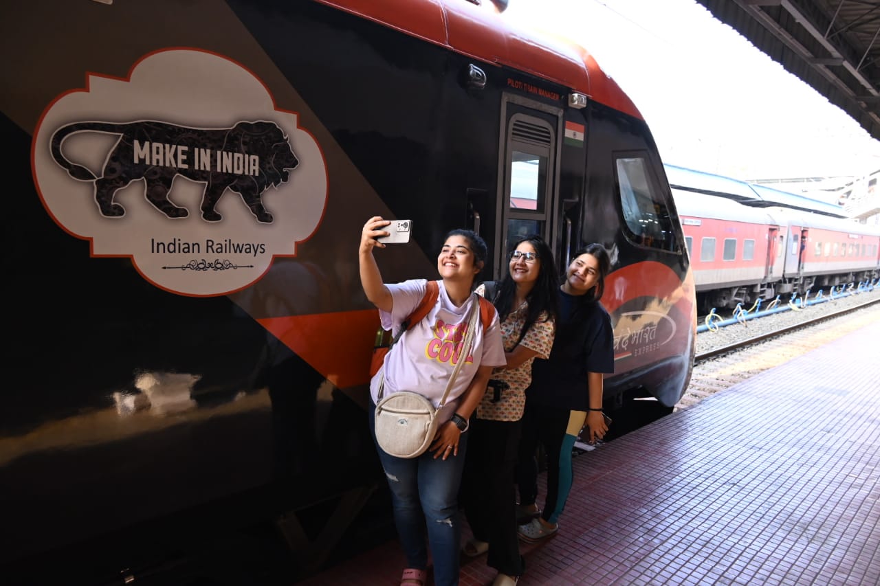 RAIL TRAVELOGUE AWARD SCHEME 2025