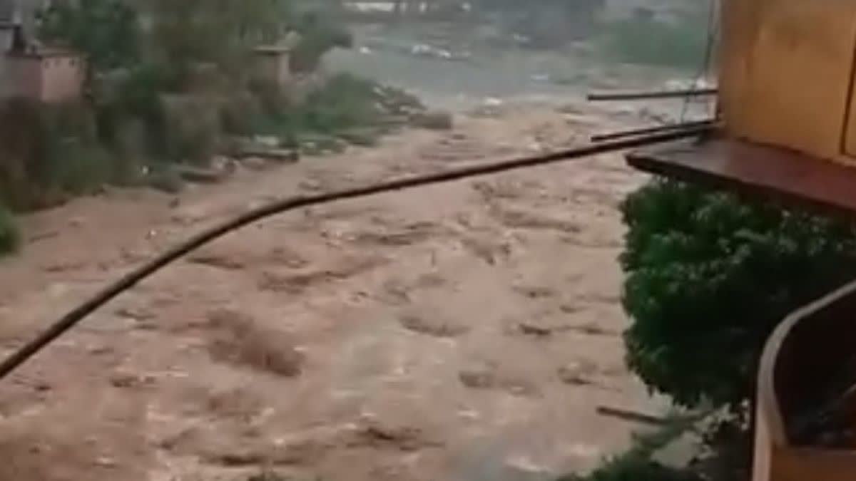 Rain and cloud burst in Uttarakhand