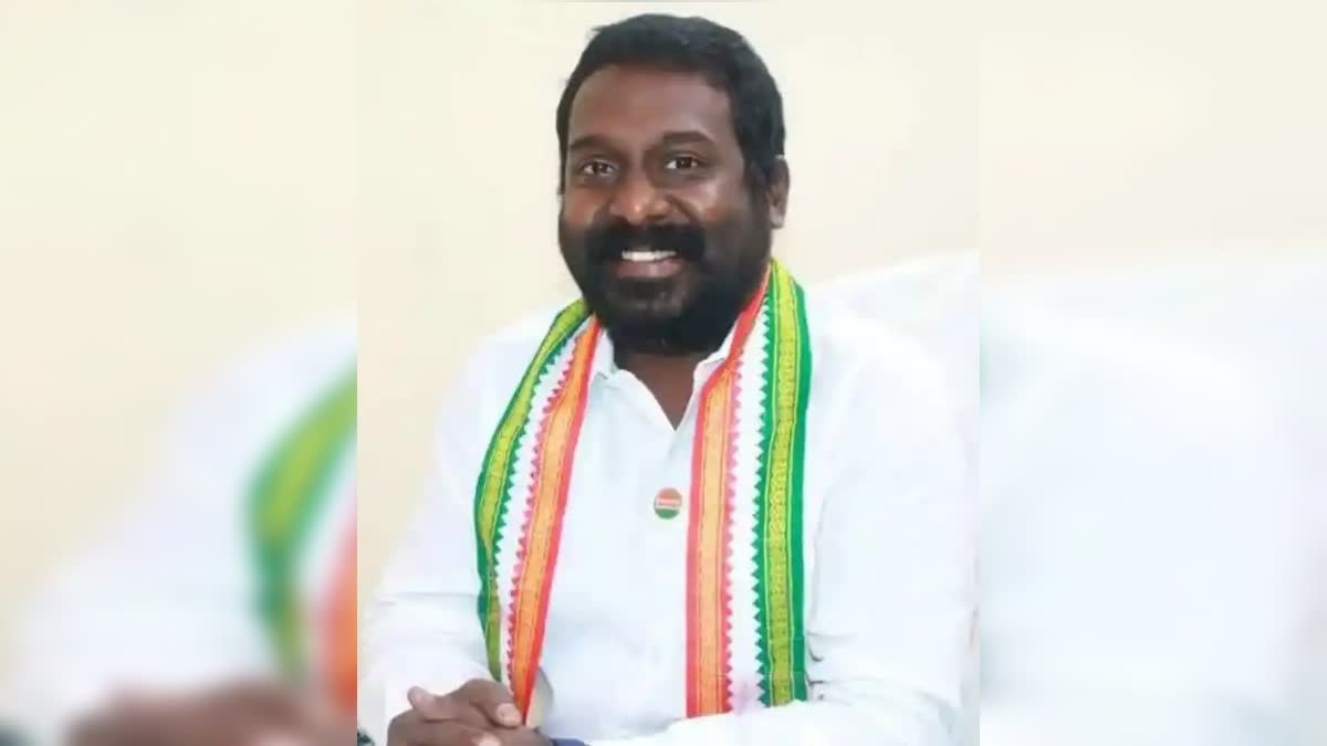 Kanniyakumari MP Vijay Vasanth photo