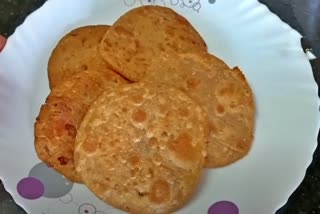 Easy Onion Samosa Recipe in Telugu