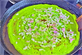 Palak Pesarattu Making Process