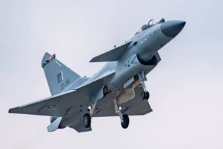 Pakistan using Chinese weapons against India jf 17 jet and hq 9 destroyed by Indian army