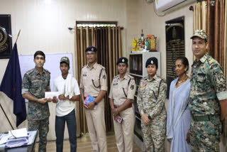 A Naxal couple carrying reward of Rs 8 lakh each surrendered in front of Kondagaon Superintendent of Police Y Akshay Kumar
