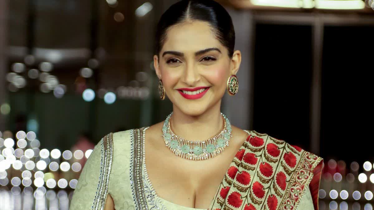 SONAM KAPOOR