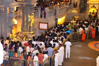 Lakshmi Narasimha Swamy Temple Rush
