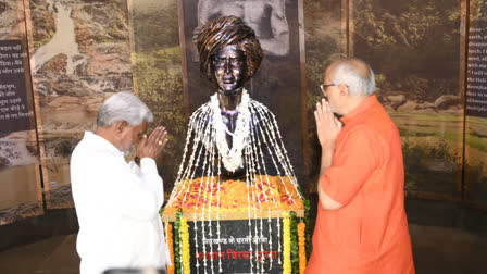 Governor CP Radhakrishnan and Chief Minister Champai Soren paid tribute on the occasion of death anniversary of Lord Birsa Munda