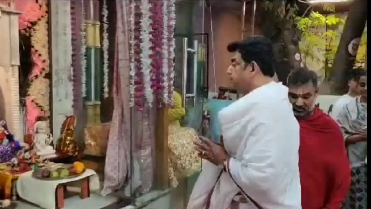 Ravi Kishan in Vrindavan