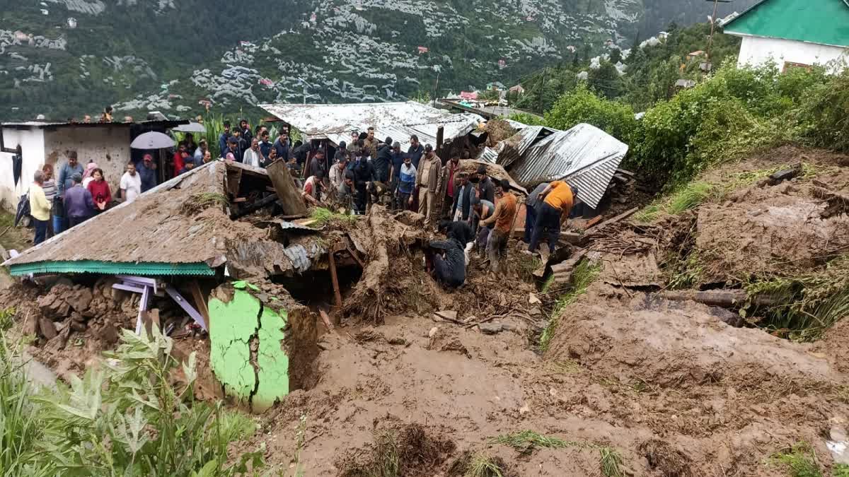 Etv BharatHouse buried under debris in Shimla.