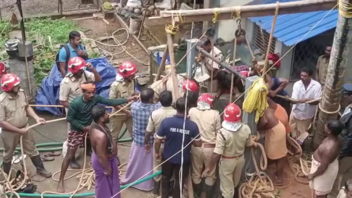 worker stuck in well  worker stuck in well rescue operation  thiruvananthapuram worker stuck in well  കിണറില്‍ മണ്ണിടിഞ്ഞ് വീണ് കാണാതായ തൊഴിലാളി  രക്ഷാപ്രവര്‍ത്തനം  കിണറില്‍ മണ്ണിടിഞ്ഞ് തൊഴിലാളിയെ കാണാതായി