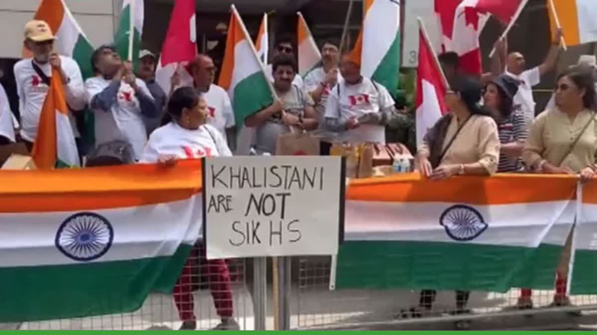 Pro Khalistanis outside the Indian Embassy in Toronto