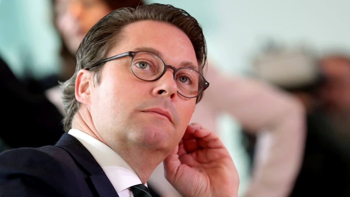 The German government is considering whether it can make former Transport Minister Andreas Scheuer foot at least part of the quarter-billion euro compensation it has to pay a private company over a failed plan to introduce highway tolls.